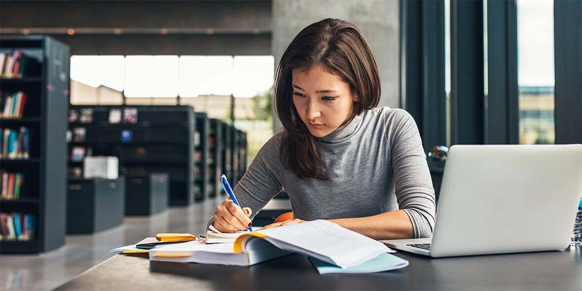 federal vs private student loans