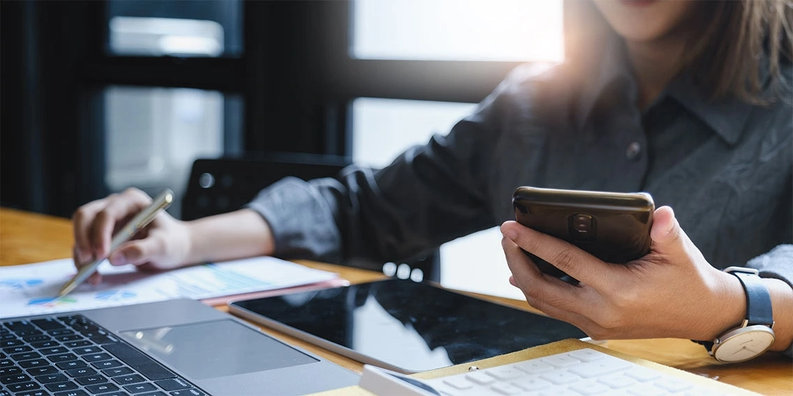 woman researching certificate account